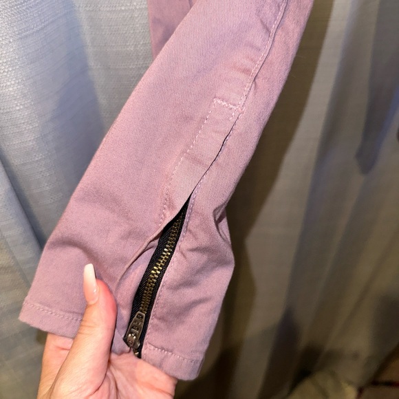 Rag & Bone zipper capri lavender jean - Picture 8 of 10